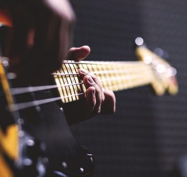 Débutant : comment choisir votre guitare ?